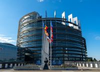 Η Ελλάδα «παίζει» το χαρτί της Ευρώπης