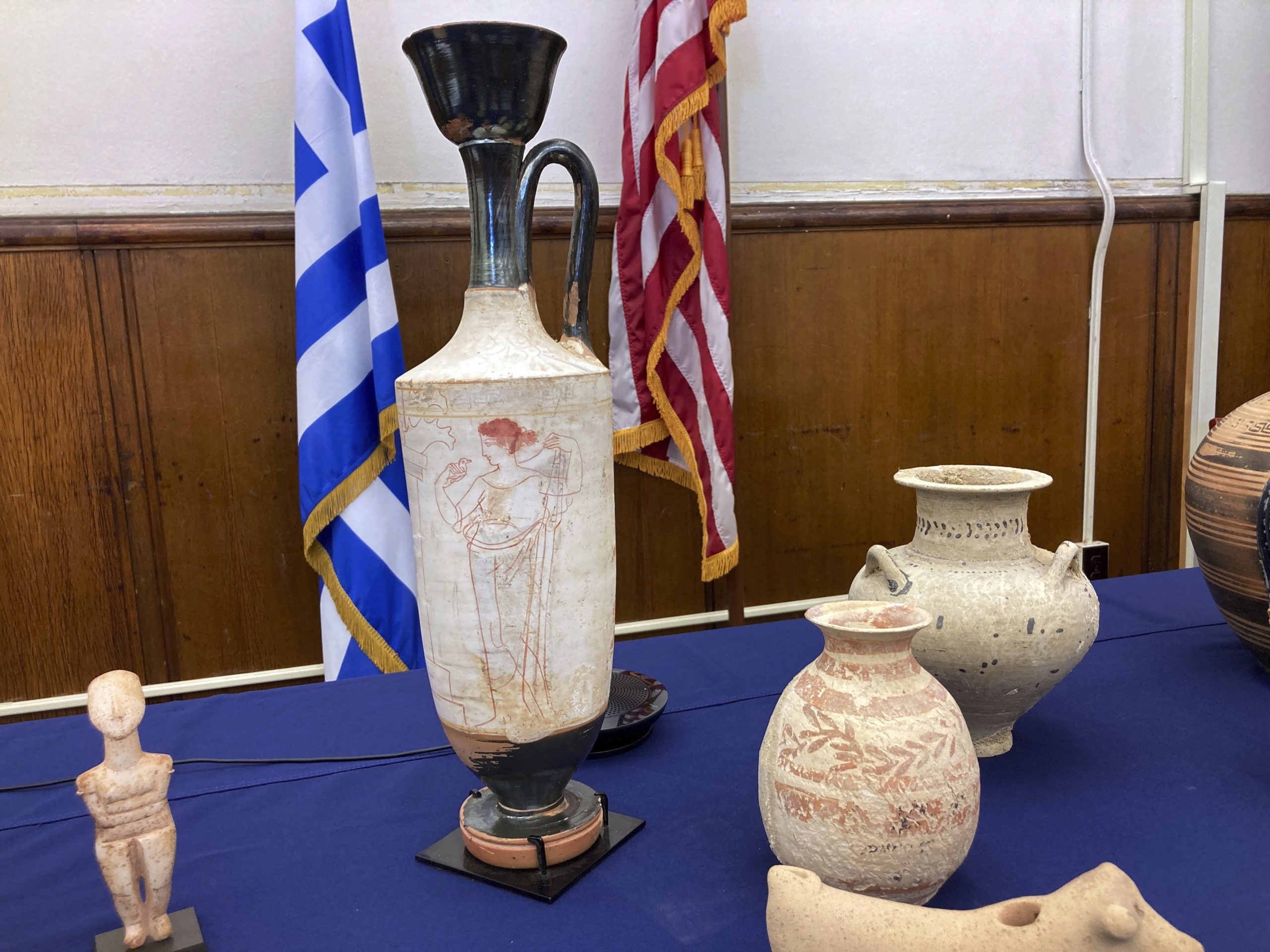 55 αρχαιότητες αξίας άνω των 20 εκατομμυρίων δολαρίων επαναπατρίστηκαν στην Ελλάδα