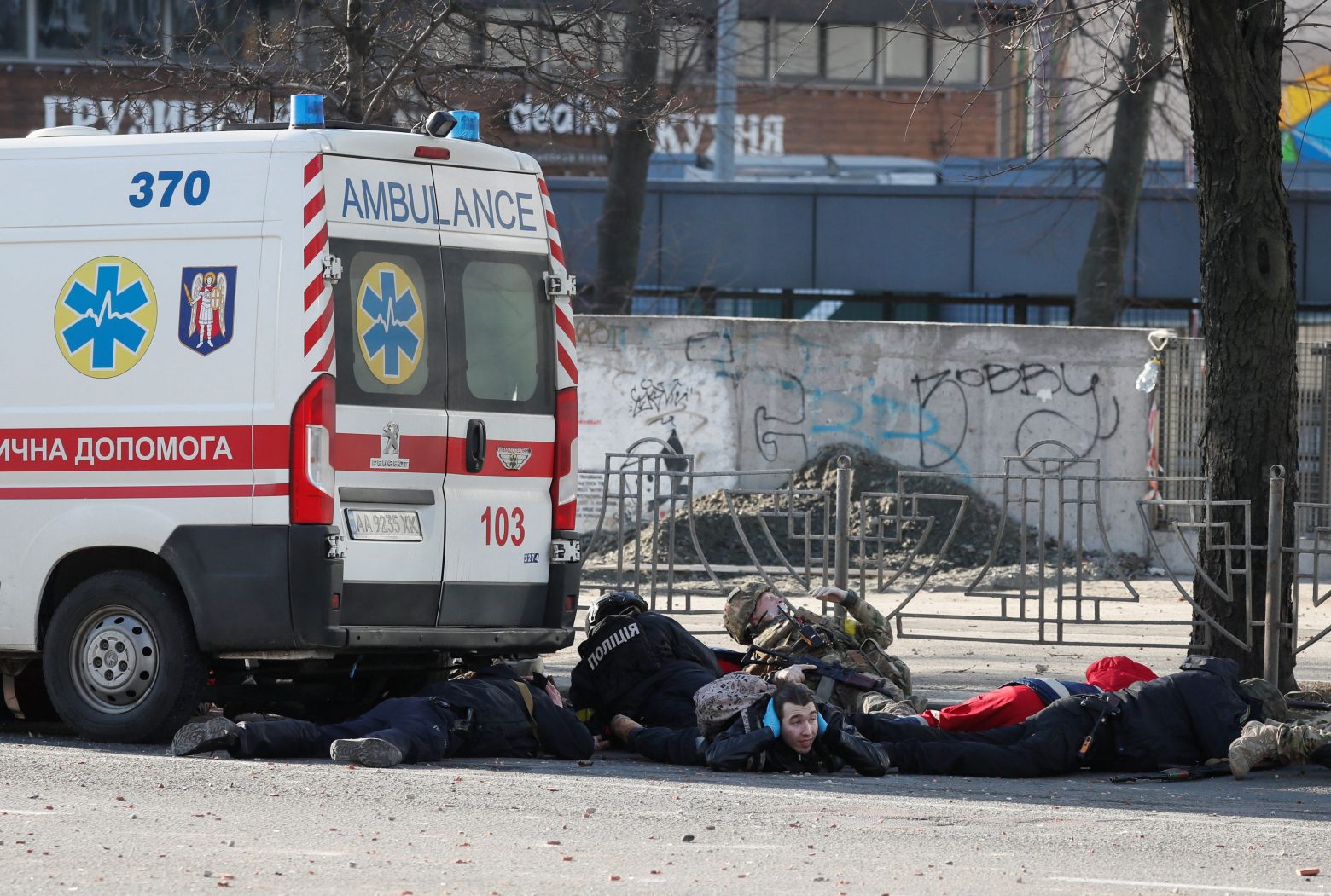Greece ‘appalled’ by death of ethnic Greeks in Ukraine, summons envoy