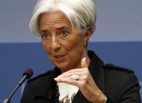 Λαγκάρντ: Τον Ιούλιο η πρώτη αύξηση των επιτοκίων Λαγκάρντ: Τον Ιούλιο η πρώτη αύξηση των επιτοκίων