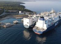 Ηandelsblatt για Ουκρανικό: «Οι Έλληνες εφοπλιστές επένδυσαν έγκαιρα στο LNG»