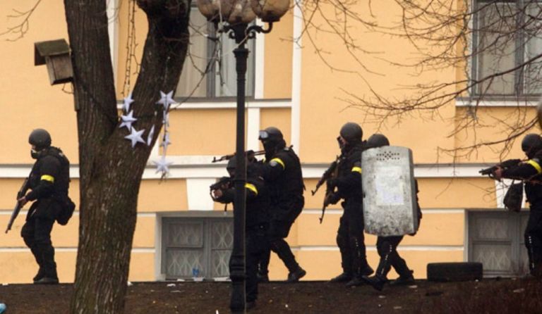 Greece says two expatriates killed in eastern Ukraine