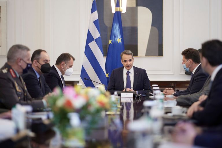 PM Kyriakos Mitsotakis: Russian invasion of Ukraine which ‘tests international law’