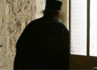 Σοκ: Ιερείς ασελγούσαν σε ανήλικο αγόρι – Τρία χρόνια φυλακή με αναστολή η ποινή τους