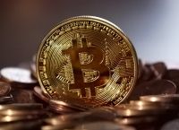 Bitcoin τιμή: Καταγράφει πτώση πάνω από 6% λόγω της Ουκρανικής κρίσης Bitcoin τιμή: Καταγράφει πτώση πάνω από 6% λόγω της Ουκρανικής κρίσης