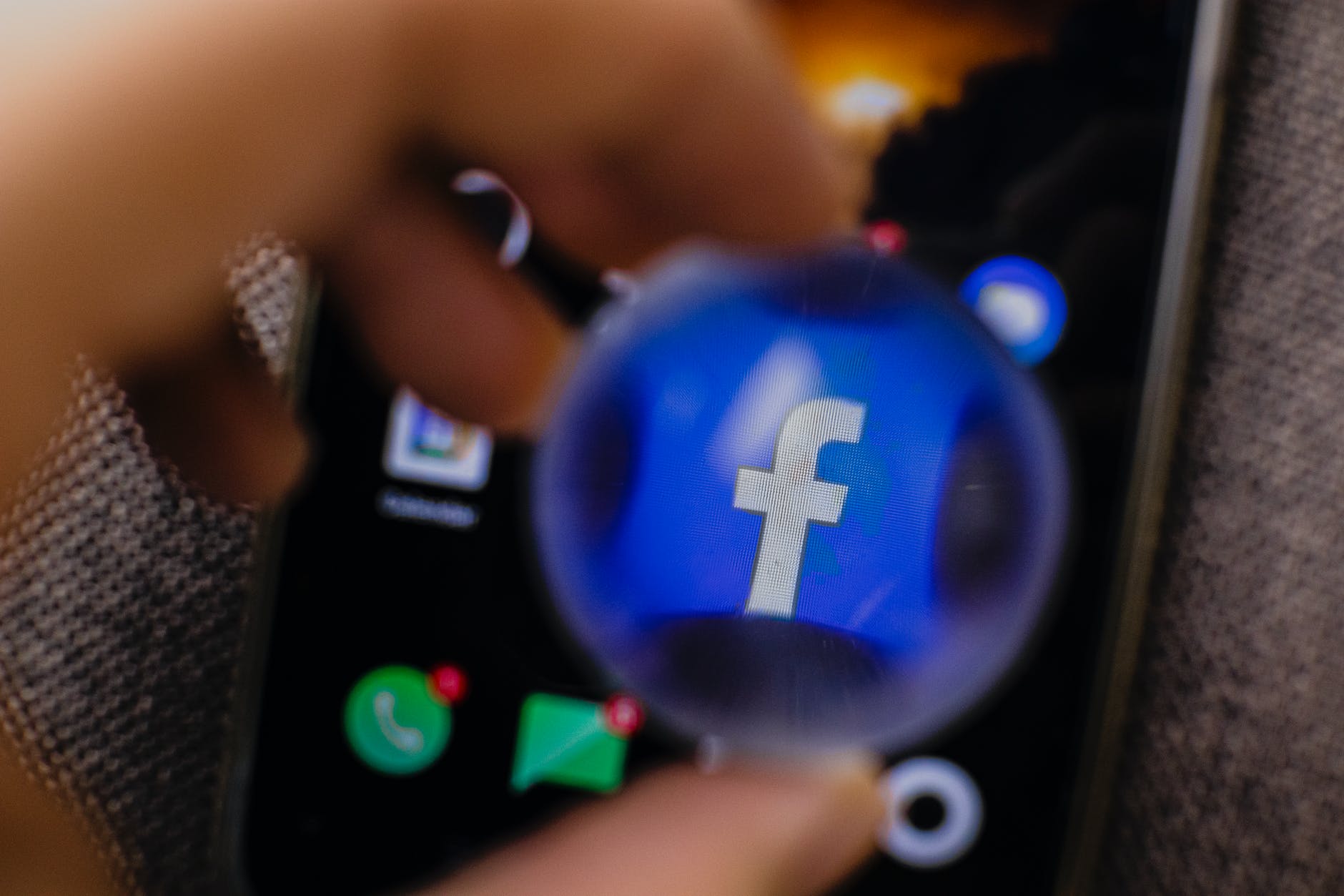 Facebook meta: Η συρρίκνωση της κεφαλαιοποίησης ίσως κρύβει θετικό στοιχείο για τον τεχνολογικό “κολοσσό”