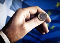 Η Ευρώπη ξυπνάει: Η Κομισιόν παγώνει το χρέος για το 2023
