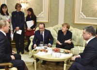 Δηκτική η Ρωσία: «Ξέρουν ανάγνωση για να διαβάσουν τις συμφωνίες του Μινσκ;»
