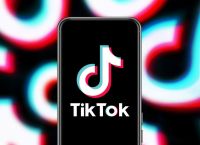 Το Facebook λανσάρει «κλώνο» του TikTok Το Facebook λανσάρει «κλώνο» του TikTok