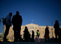 Κρούσματα [14/2]: 5.455 στην Αττική και 2.202 στη Θεσσαλονίκη – Ο χάρτης της διασποράς