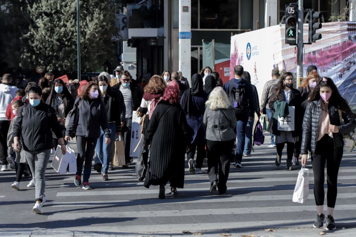 Κορωνοϊός [14/5]: 15 θάνατοι και 4.324 νέα κρούσματα