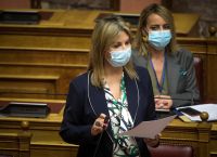 Μακρή για τον μαθητή με την φούστα: Μην βάζετε ταμπέλες – Θέλουμε σχολείο συμπεριληπτικό