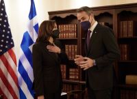 Mitsotakis meets US Vice-President Harris – PM briefs her on East Med