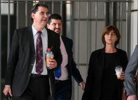 Ελένη Τοπαλούδη: Ξεκινά η πολύκροτη δίκη μετά από δύο διακοπές – Καταθέτουν οι γονείς της άτυχης φοιτήτριας