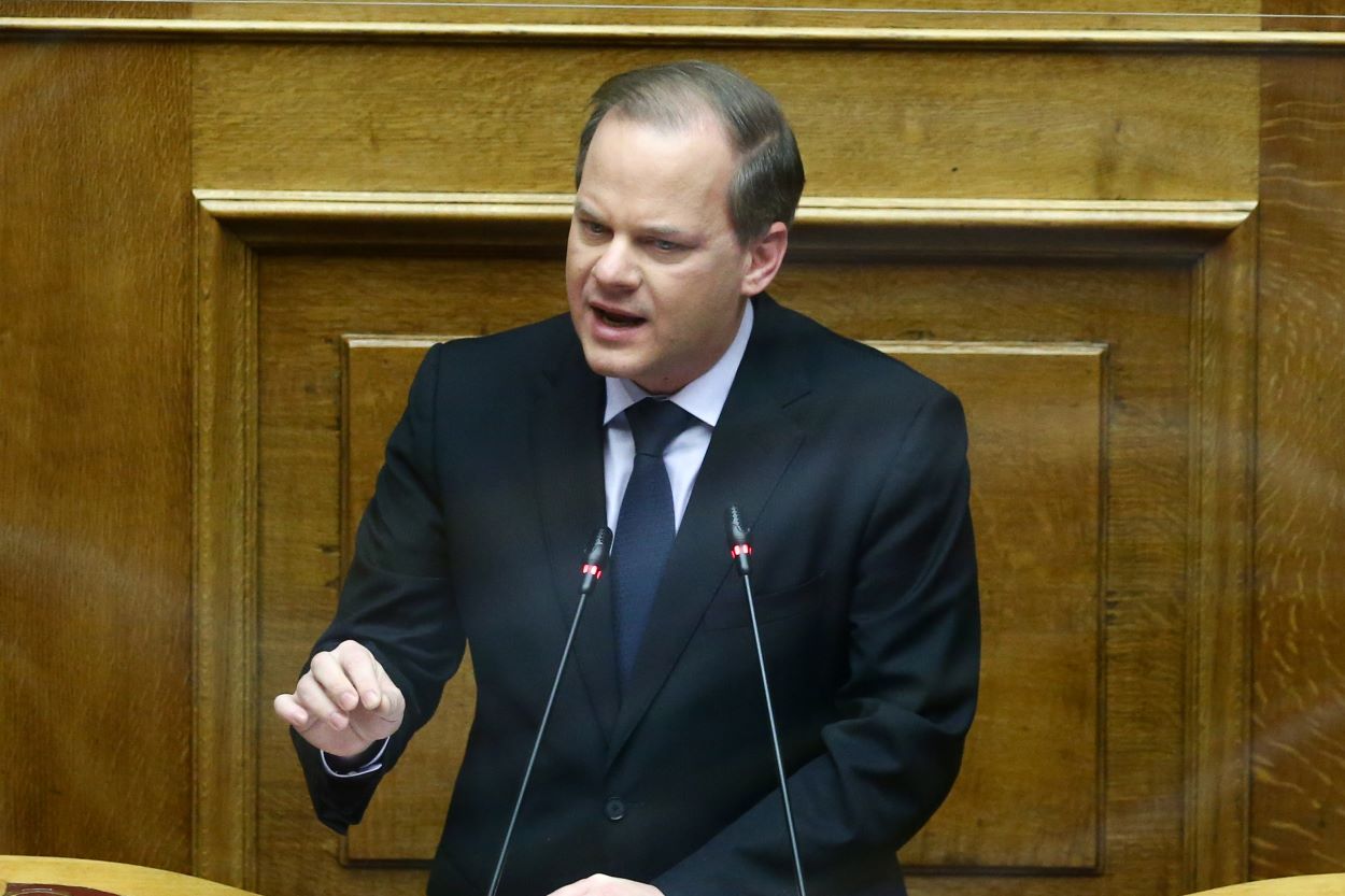 Καραμανλής: “Τα λεωφορεία θα επισκευάζονται πιο γρήγορα – Περισσότερα στο δρόμο”