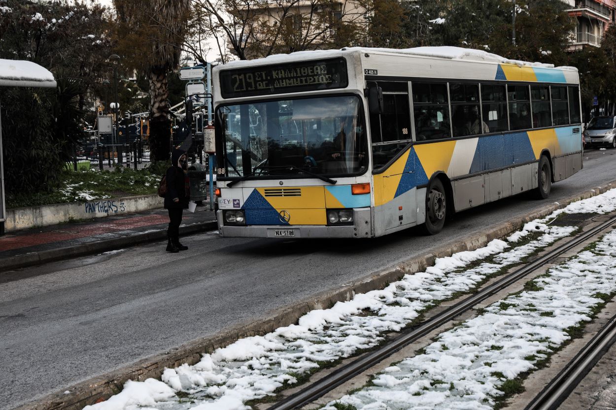 Χιόνια στην Αττική: Πώς θα κινηθούν τα Μέσα Μαζικής Μεταφοράς