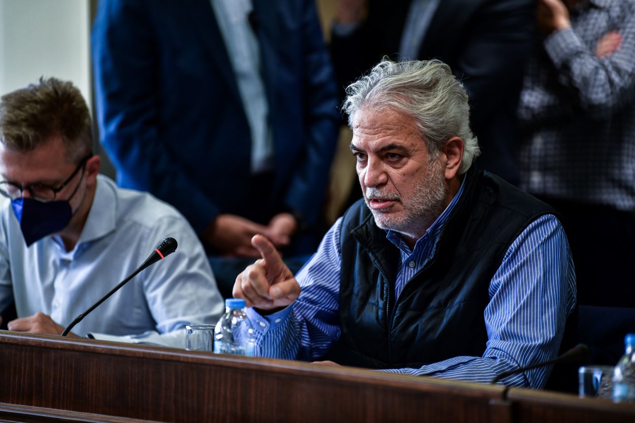 Φωτιά σε Βούλα – Βάρη: Στυλιανίδης – “Μια πολύ δύσκολη πυρκαγιά, Πολύ καλύτερη η κατάσταση”