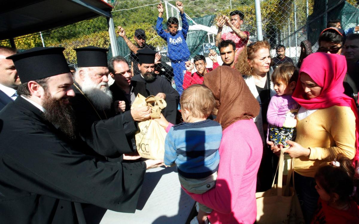 Η Εκκλησία της Ελλάδας ανοίγει τις πόρτες της στους Ουκρανούς πρόσφυγες