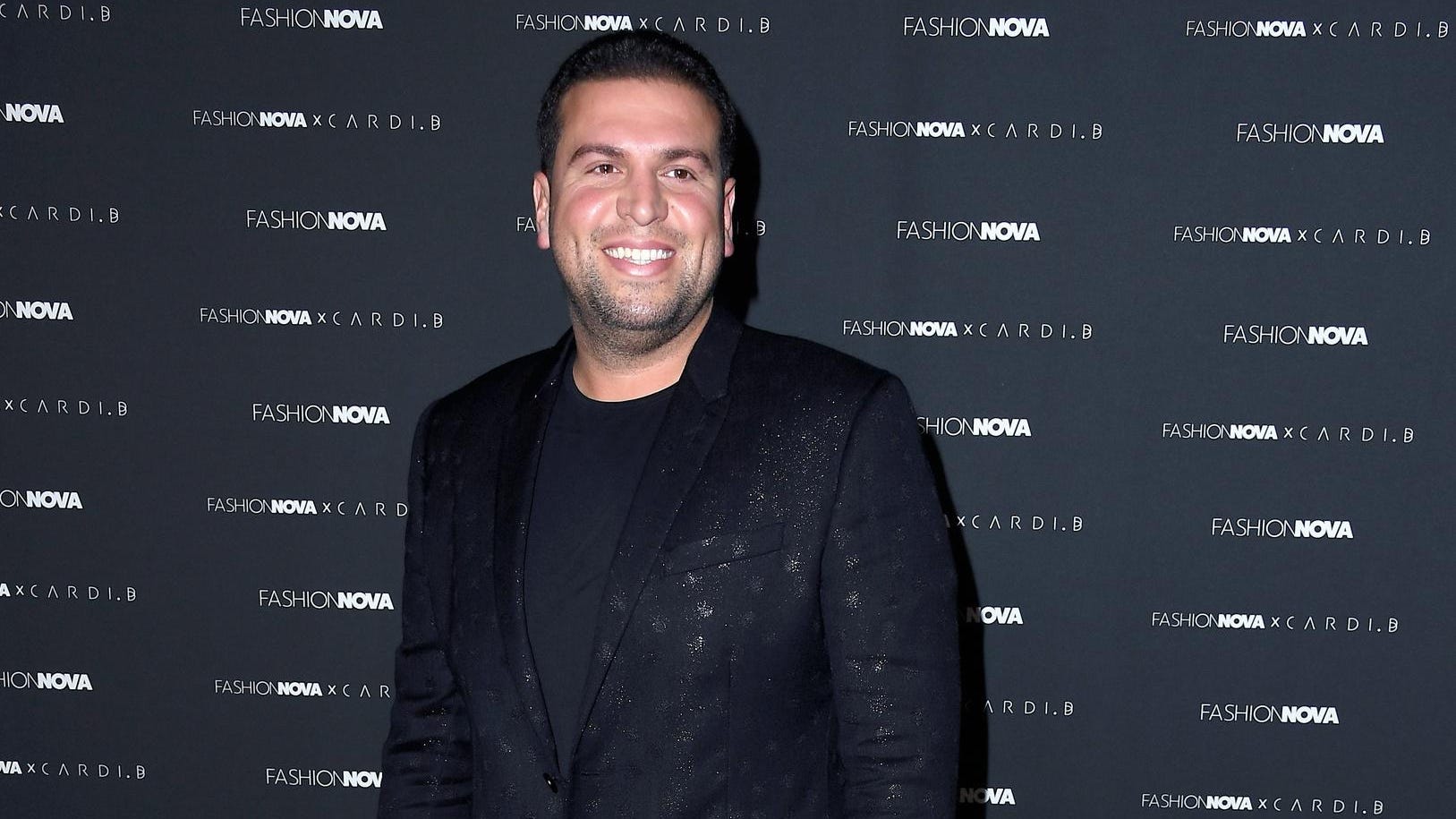 Ο Διευθύνων Σύμβουλος της Fashion Nova, Richard Saghian, αγοράζει το «The One» για 141 εκατομμύρια δολάρια