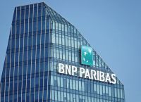 Η Deutsche Bank ανακοίνωσε πως τα συνολικά ανοίγματα της σε Ρωσία και Ουκρανία ανέρχονταν στα 2,9 δισ. ευρώ
