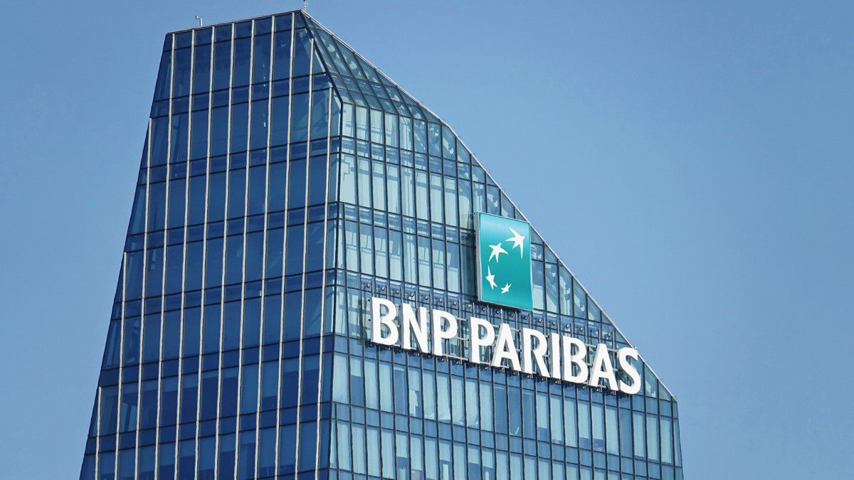 Η Deutsche Bank ανακοίνωσε πως τα συνολικά ανοίγματα της σε Ρωσία και Ουκρανία ανέρχονταν στα 2,9 δισ. ευρώ