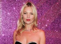 Η «εμμονή» με την Kate Moss συνεχίζεται μέχρι και σήμερα