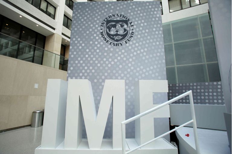 IMF: Greece will complete repaying its debts by April