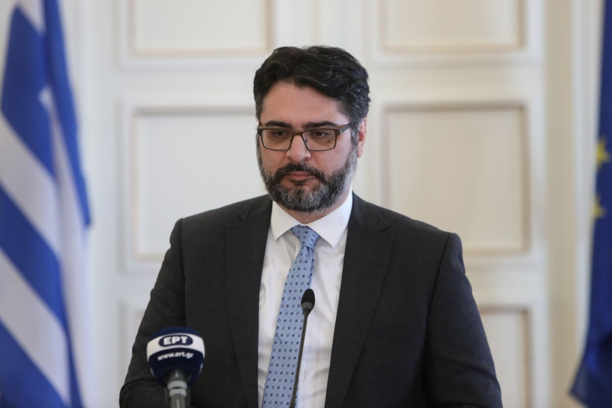 Έλληνας πρόξενος Μανώλης Ανδρουλάκης: «Mariupol is no more»