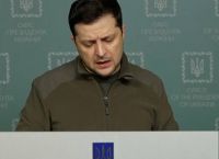 Μήνυμα Ζελένσκι: «Μένω εδώ, μένω στο Κίεβο, δεν φοβάμαι»