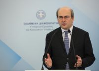 Χατζηδάκης για νομοσχέδιο «Δουλειές Ξανά»: Αντιμετωπίζουμε χρόνιες παθογένειες