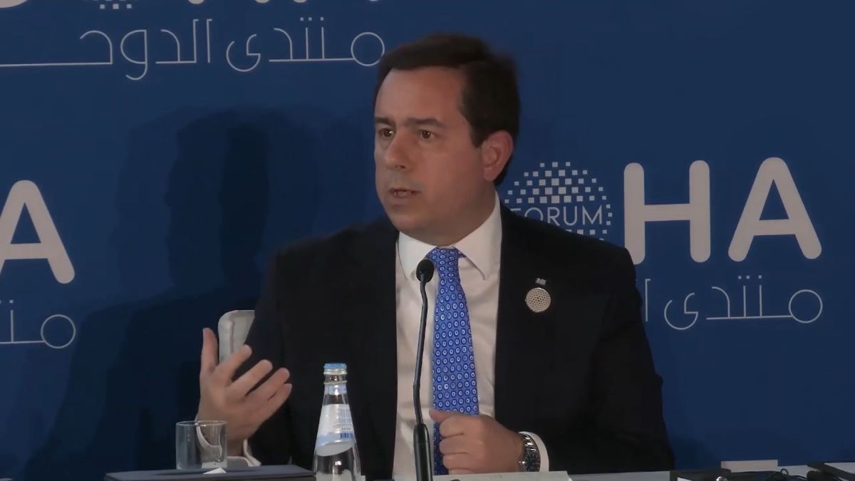 Νότης Μηταράκης: Δεν μπορούμε να περιμένουμε μεμονωμένες χώρες να αντιμετωπίσουν παγκόσμια προβλήματα