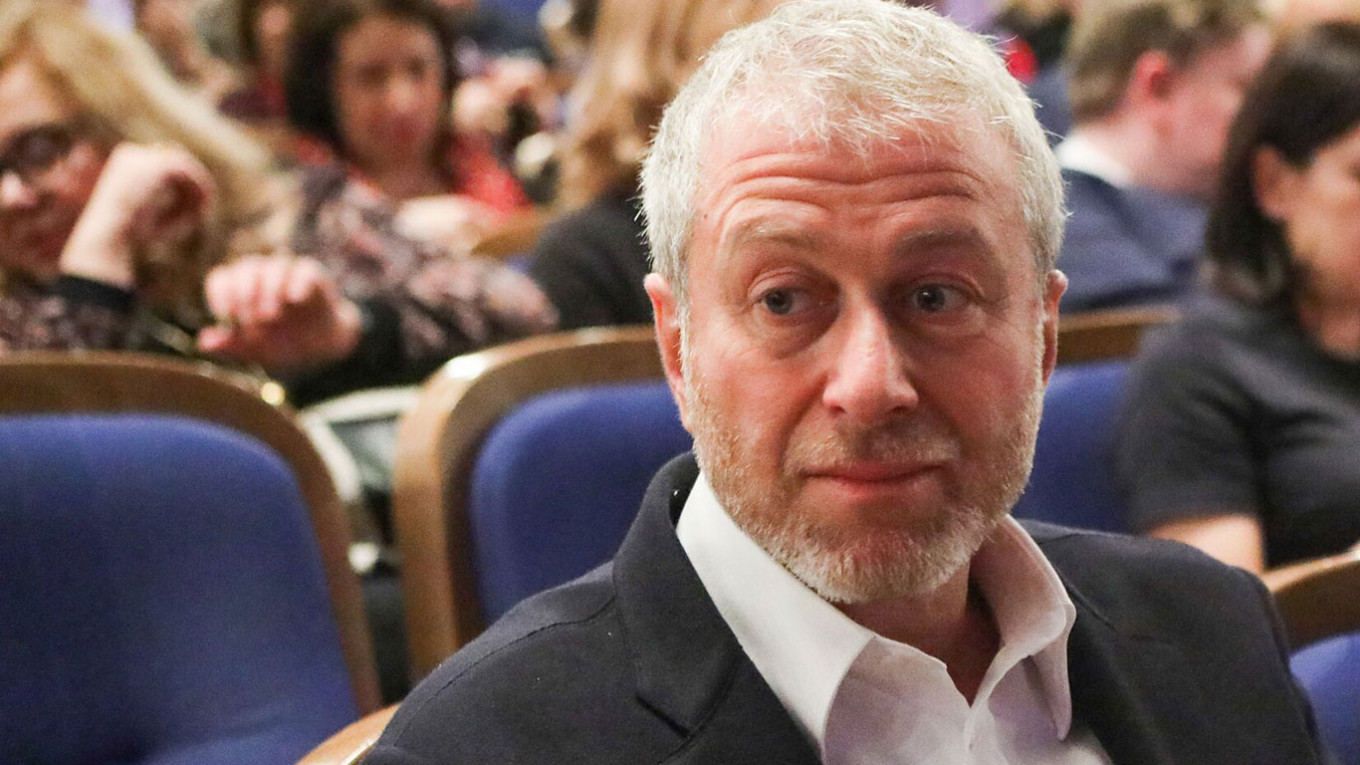 Ρομάν Αμπράμοβιτς: Εκπρόσωπός του επιβεβαιώνει ότι δηλητηριάστηκε