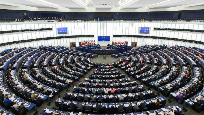 Πράσινη ταξινόμηση: «Όχι» δυο ευρωομάδων για φυσικό αέριο – πυρηνική ενέργεια