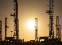 Reuters: Γιατί υπάρχει παγκόσμια κρίση στη διύλιση πετρελαίου Reuters: Γιατί υπάρχει παγκόσμια κρίση στη διύλιση πετρελαίου