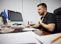 Ζελένσκι στη βελγική Βουλή: «Πάλη ενάντια στην τυραννία που θέλει να διχάσει την Ευρώπη»
