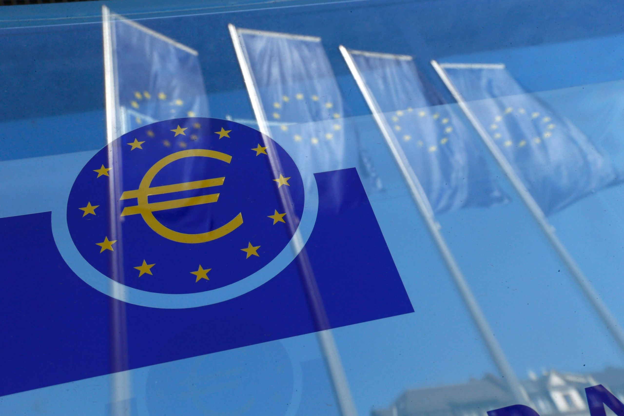 Ευρωπαϊκή Ένωση: Έκτακτη κρατική ενίσχυση σε ιδιωτικές εταιρείες