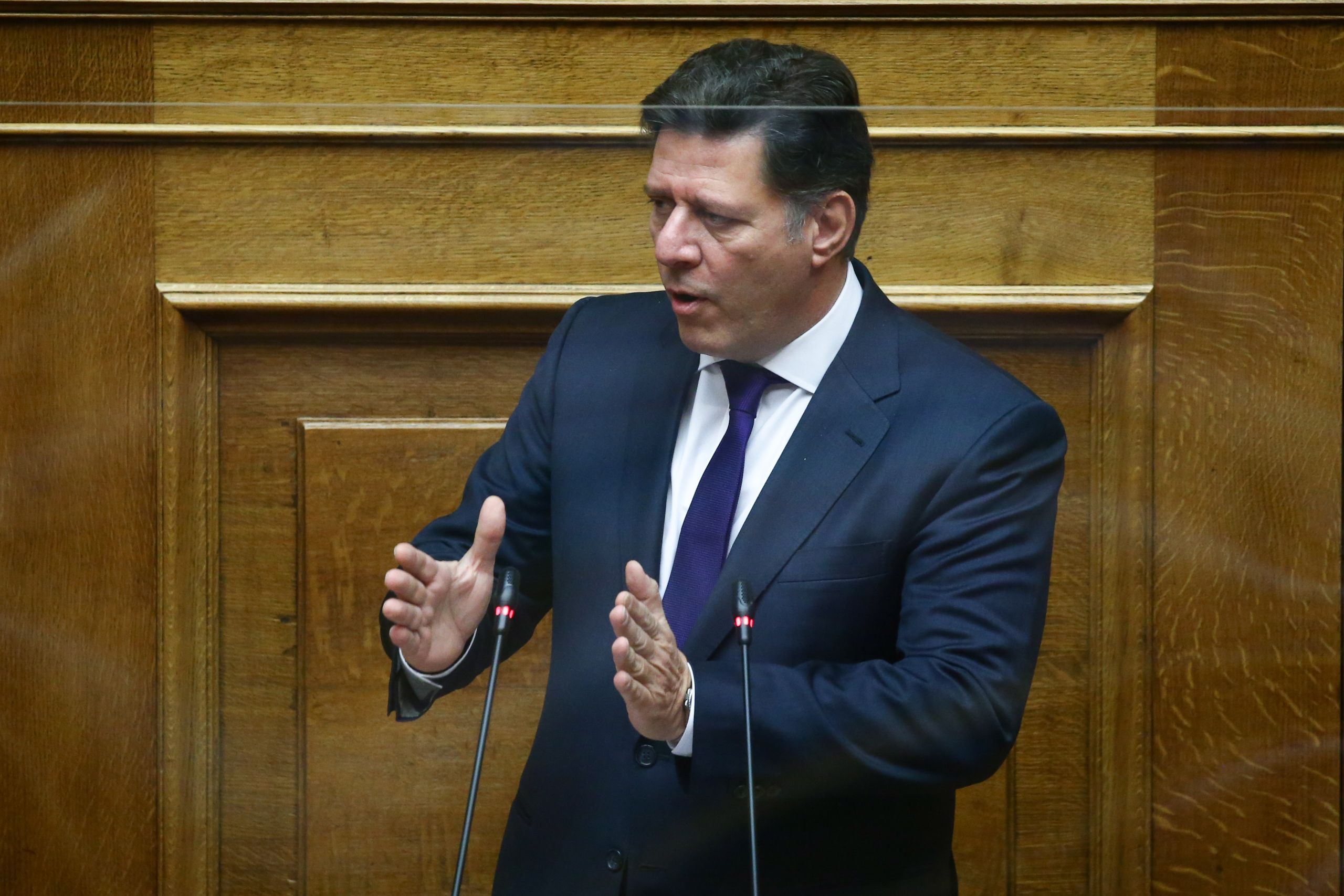 Βαρβιτσιώτης: Οι προσφυγικές ροές δεν αφορούν μόνο μία χώρα