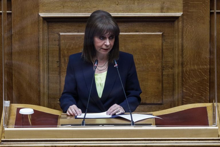 Σακελλαροπούλου για παγκόσμια Ημέρα Γυναίκας: Στο μυαλό μας οι γυναίκες της Ουκρανίας