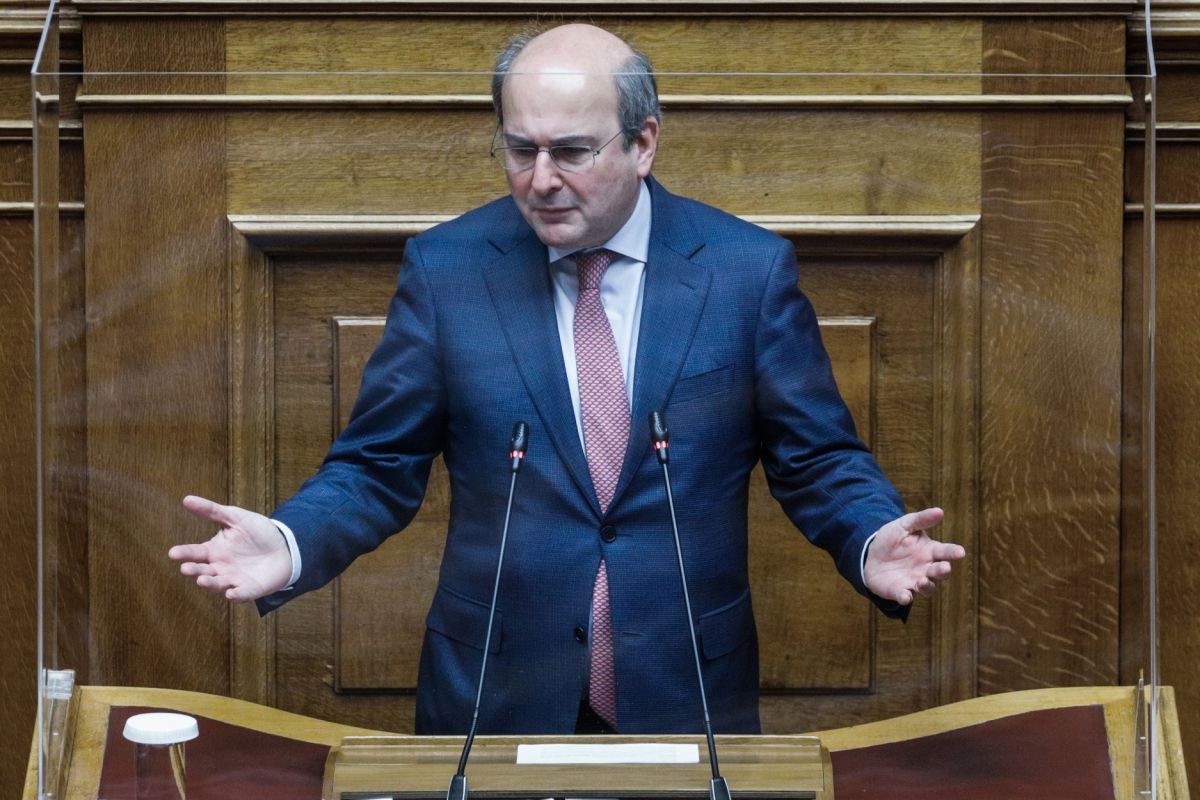 Χατζηδάκης: O κ. Τσίπρας καλύπτει απατεώνες;