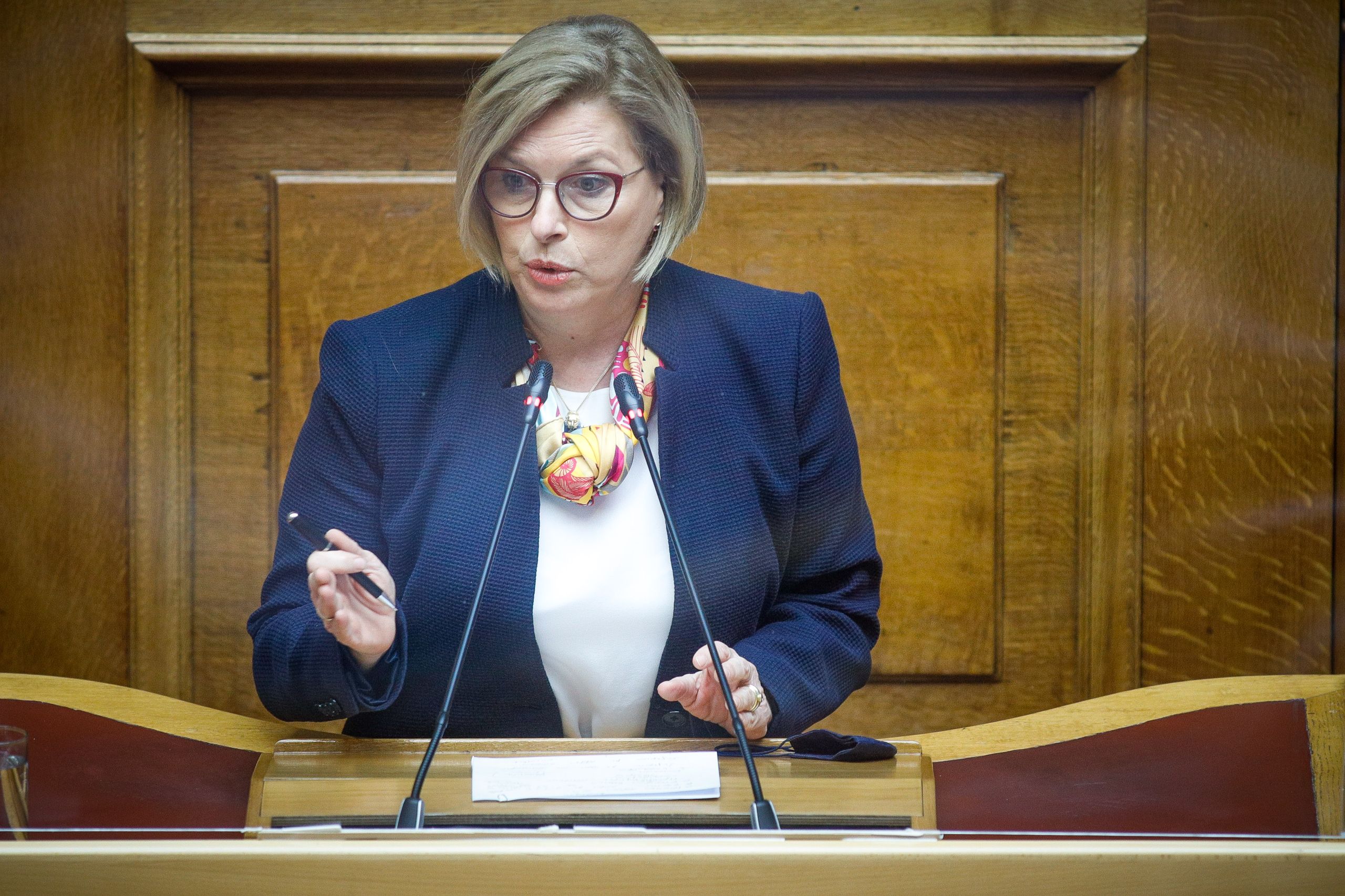Γκάγκα: Τέλος το πρόστιμο στους ανεμβολίαστους