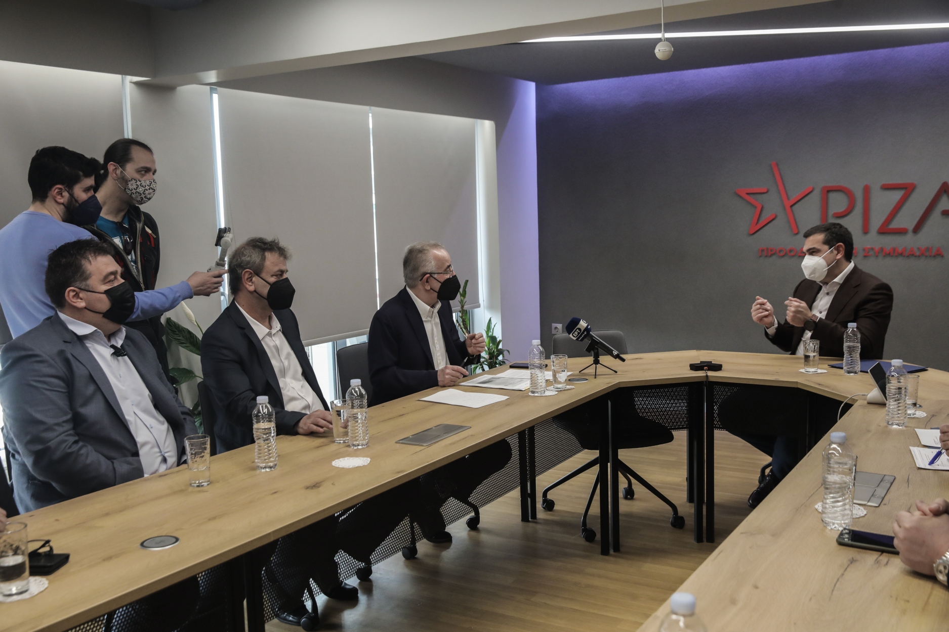 Τσίπρας: Ζήτησε πλαφόν στις τιμές ενέργειας και μείωση ΦΠΑ για τα νοικοκυριά