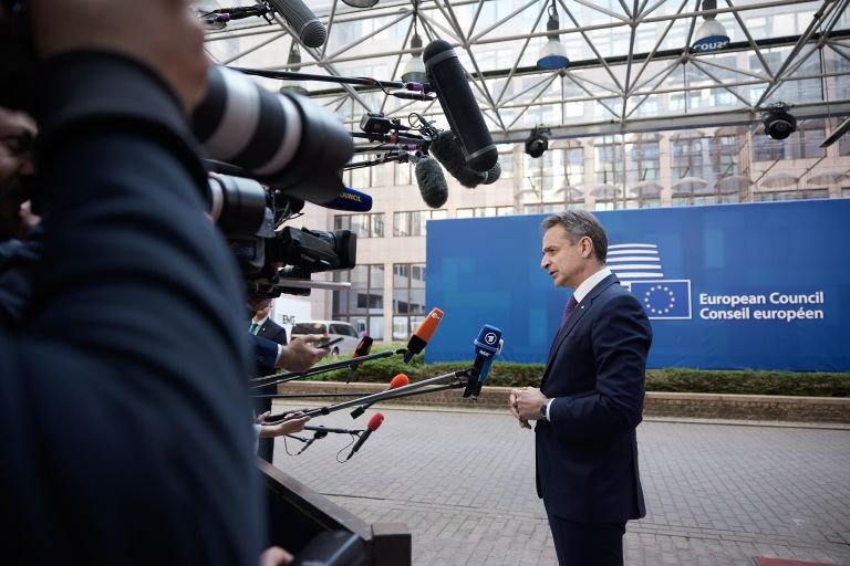 Mitsotakis: The use of chemical weapons in Ukraine is something that “we should also prepare for”