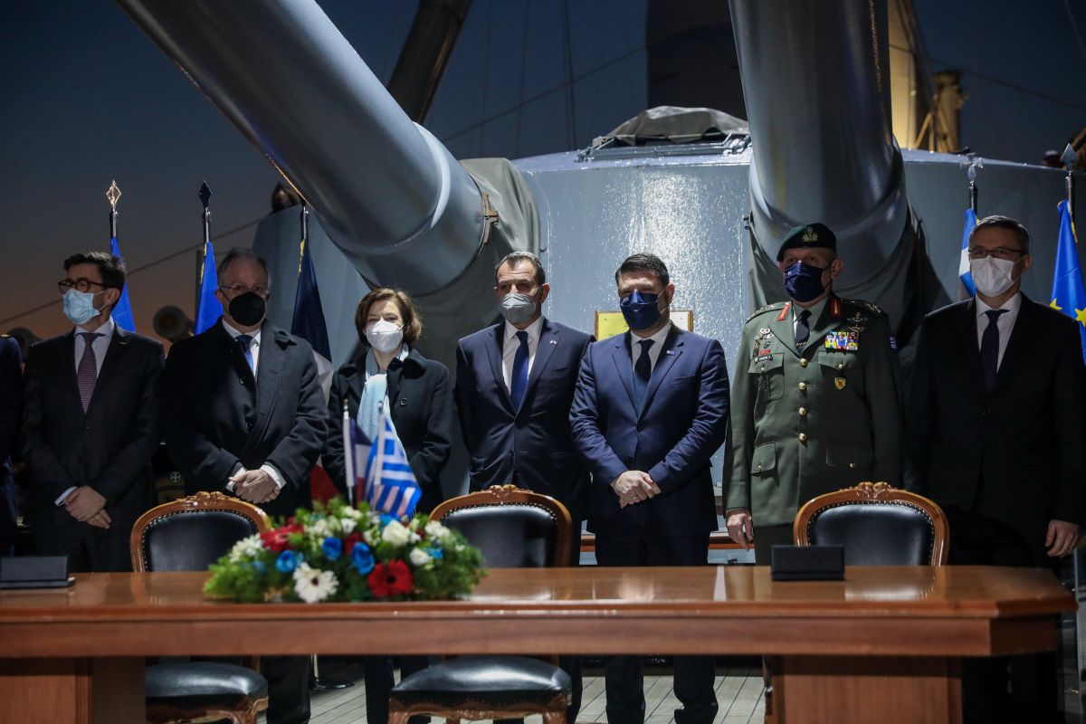 Greece buys six more Rafale fighter jets, frigates from France
