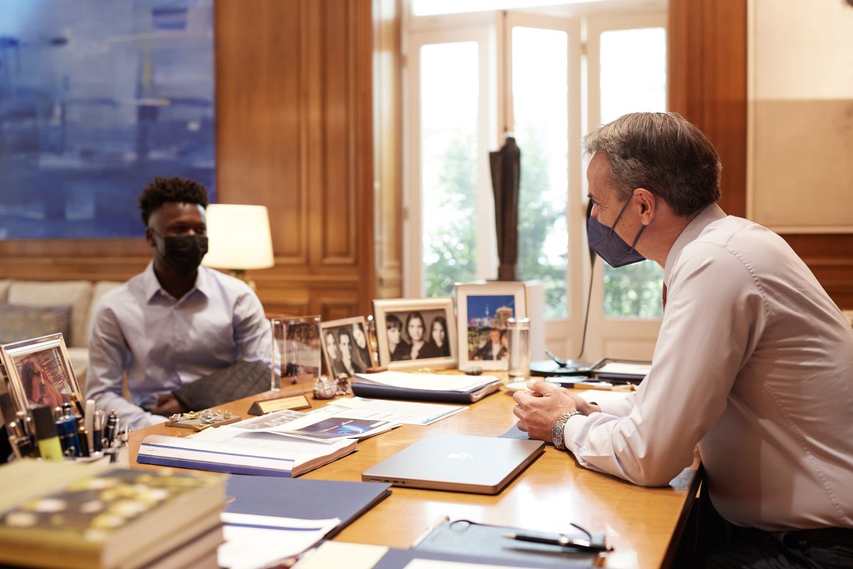 Kyriakos Mitsotakis: Met with student facing deportation