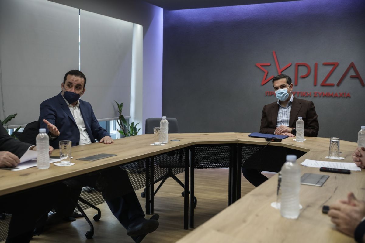 Τσίπρας σε Δημάρχους Αττικής: Ξανάρχονται δύσκολες ημέρες – Να ενισχυθούν οι δήμοι