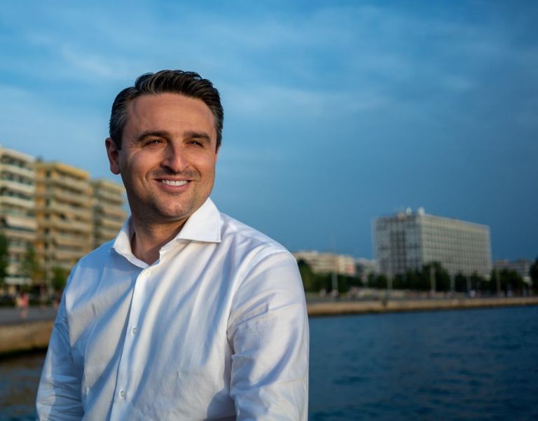 Αντώνης Σαουλίδης στο pagenews.gr: Αφιερωμένο στις γυναίκες που σήμερα λείπουν από τη γιορτή