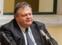 Βενιζέλος υπέρ της πανεπιστημιακής αστυνομίας: «Η βία στα ΑΕΙ δεν μπορεί να γίνει ανεκτή»