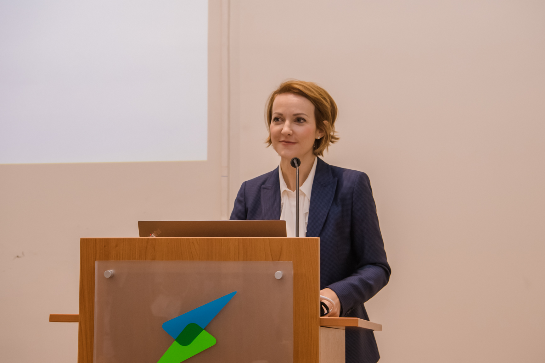 Σδούκου: Προχωράμε με πράσινες πολιτικές – Στόχος μας η ανάπτυξη ΑΠΕ και η βελτίωση ενεργειακής απόδοσης