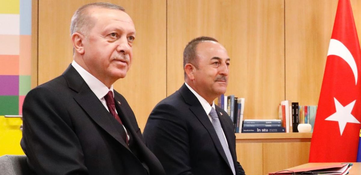 Ουκρανία: «Ελπίδες» για κατάπαυση του πυρός εκφράζει ο Τσαβούσογλου