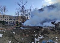 Ουκρανία: Χτυπήθηκε και πάλι πολυκατοικία στο Κίεβο